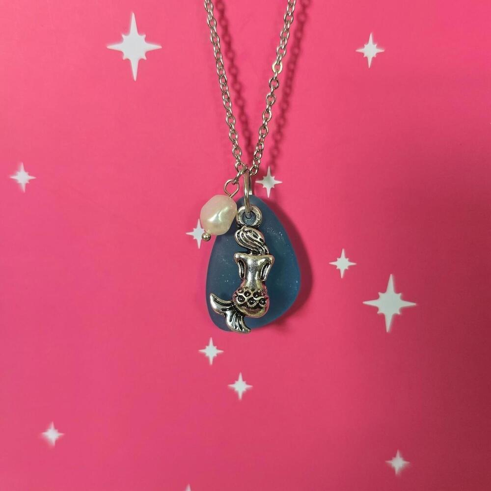 Handmade in Hawaii, blue sea glass, mermaid, real pearl necklace